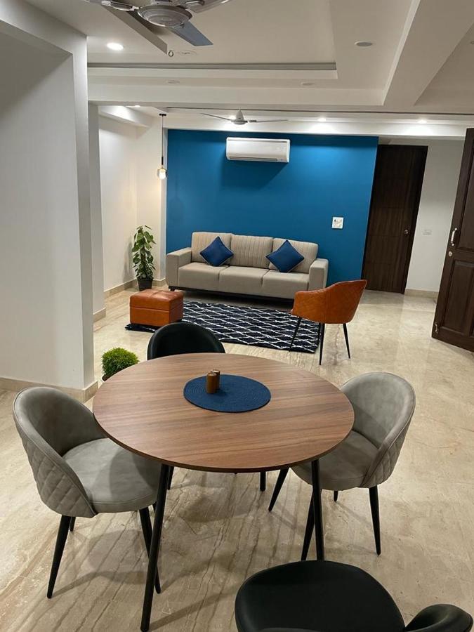 Flxho Uno - Serviced Apartment & Rooms - Golf Course Road Gurgaon Luaran gambar