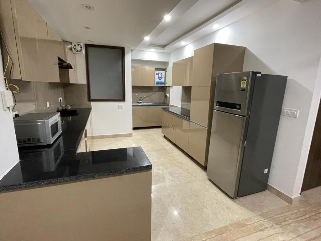 Flxho Uno - Serviced Apartment & Rooms - Golf Course Road Gurgaon Luaran gambar